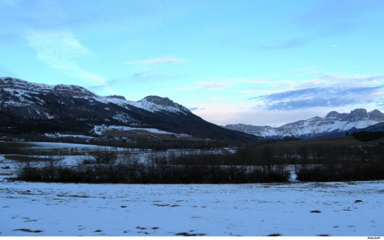 Fonds d'cran Nature Montagnes photo paysage montagne l' hiver avec neige