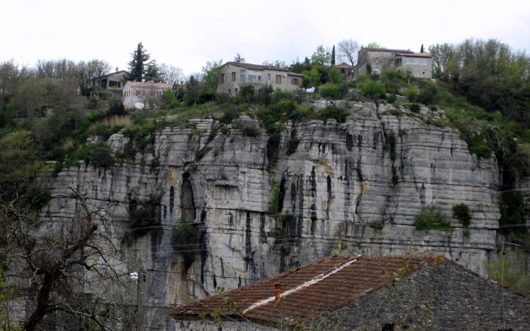 Fonds d'cran Nature Falaises MAISONS  SUR LA FALAISE