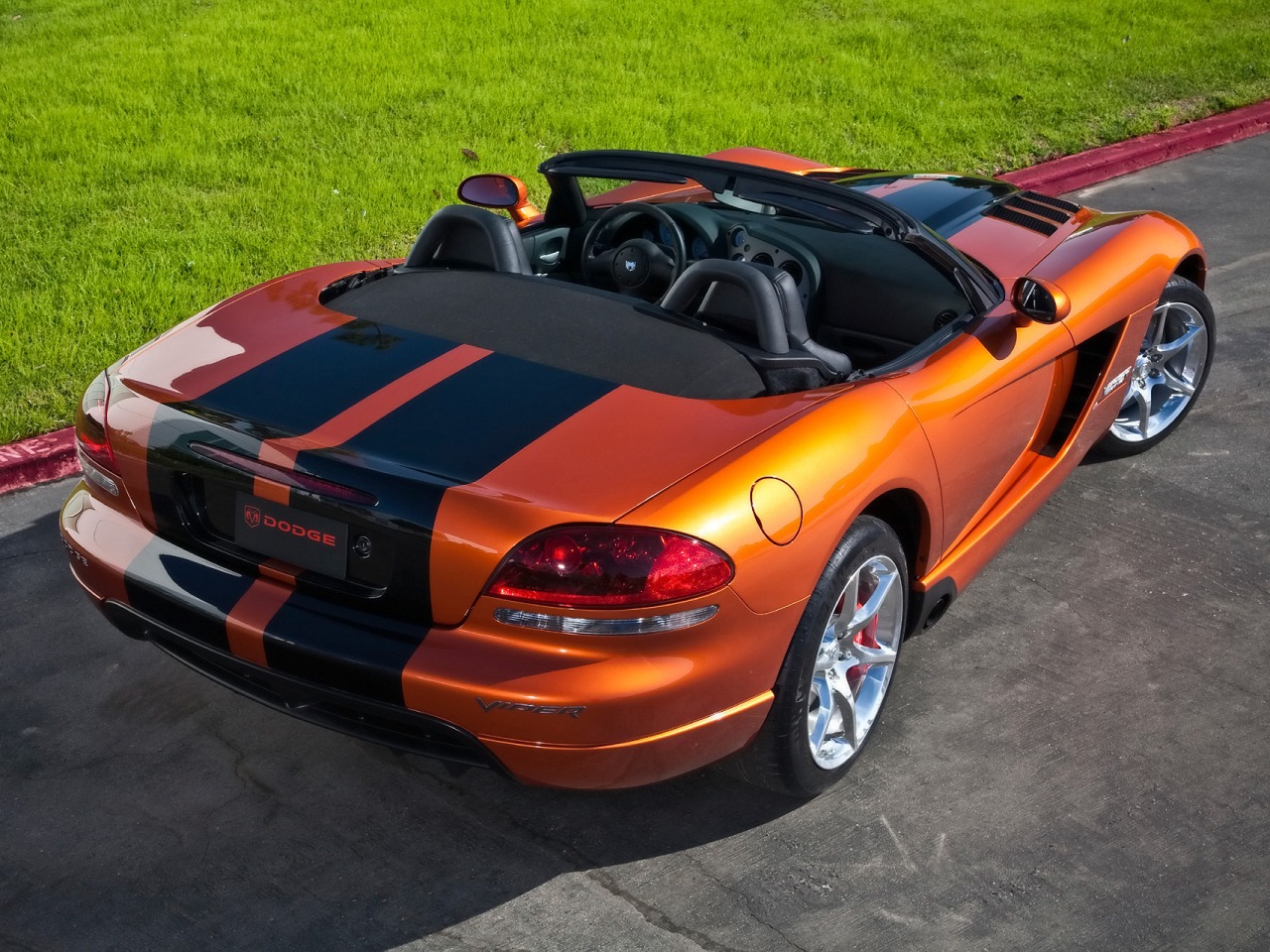 Wallpapers Cars Dodge Dodge-Viper-SRT10