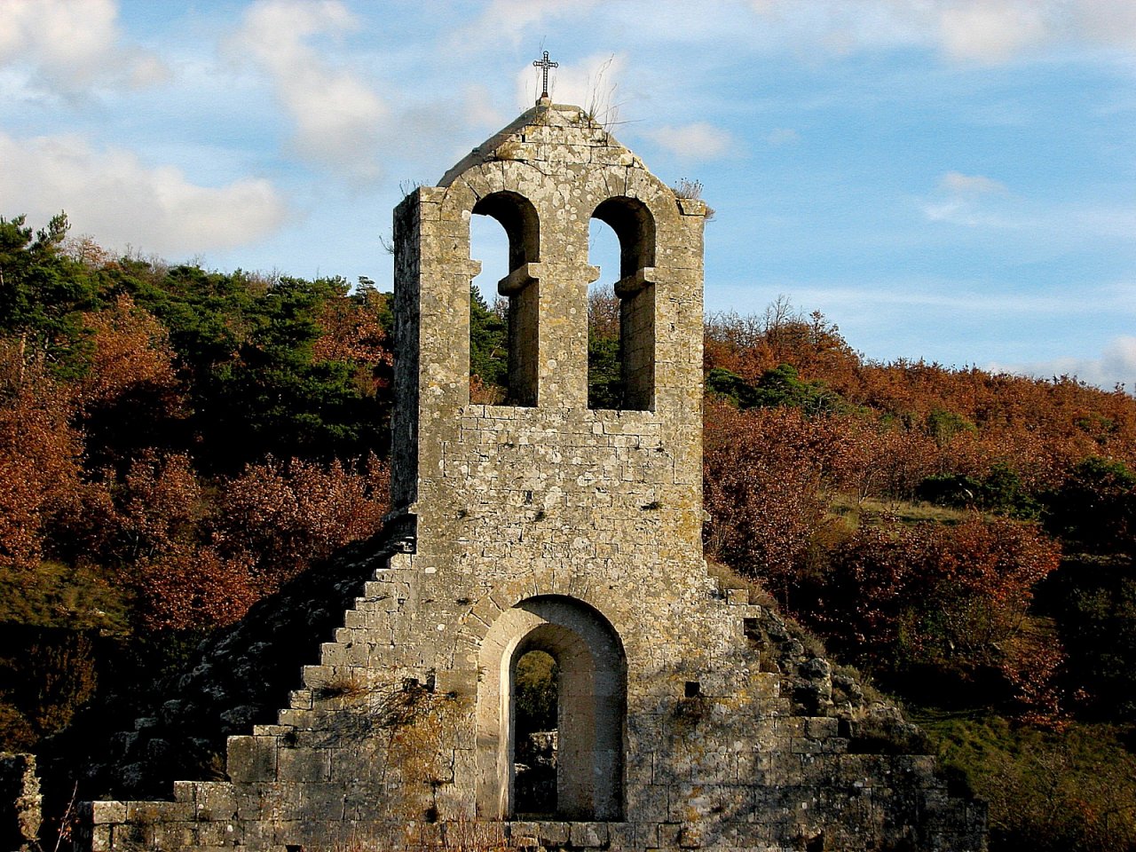 Fonds d'cran Constructions et architecture Ruines - Vestiges Abbaye ND de la Brune 