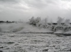 Fonds d'cran Nature Les vagues d'OLI