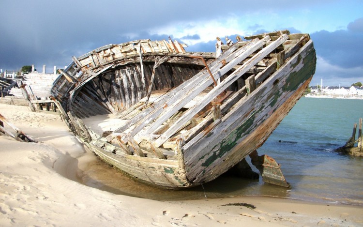 Fonds d'cran Bateaux Epaves Epave barre d'Etel