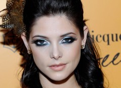 Fonds d'cran Clbrits Femme ashley greene