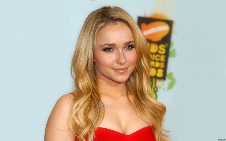 Fonds d'cran Clbrits Femme Hayden Panettiere Hayden