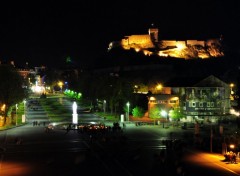 Fonds d'cran Constructions et architecture Chateau Fort de Lourdes vu de la Basilique Notre Dame du Rosaire la nuit