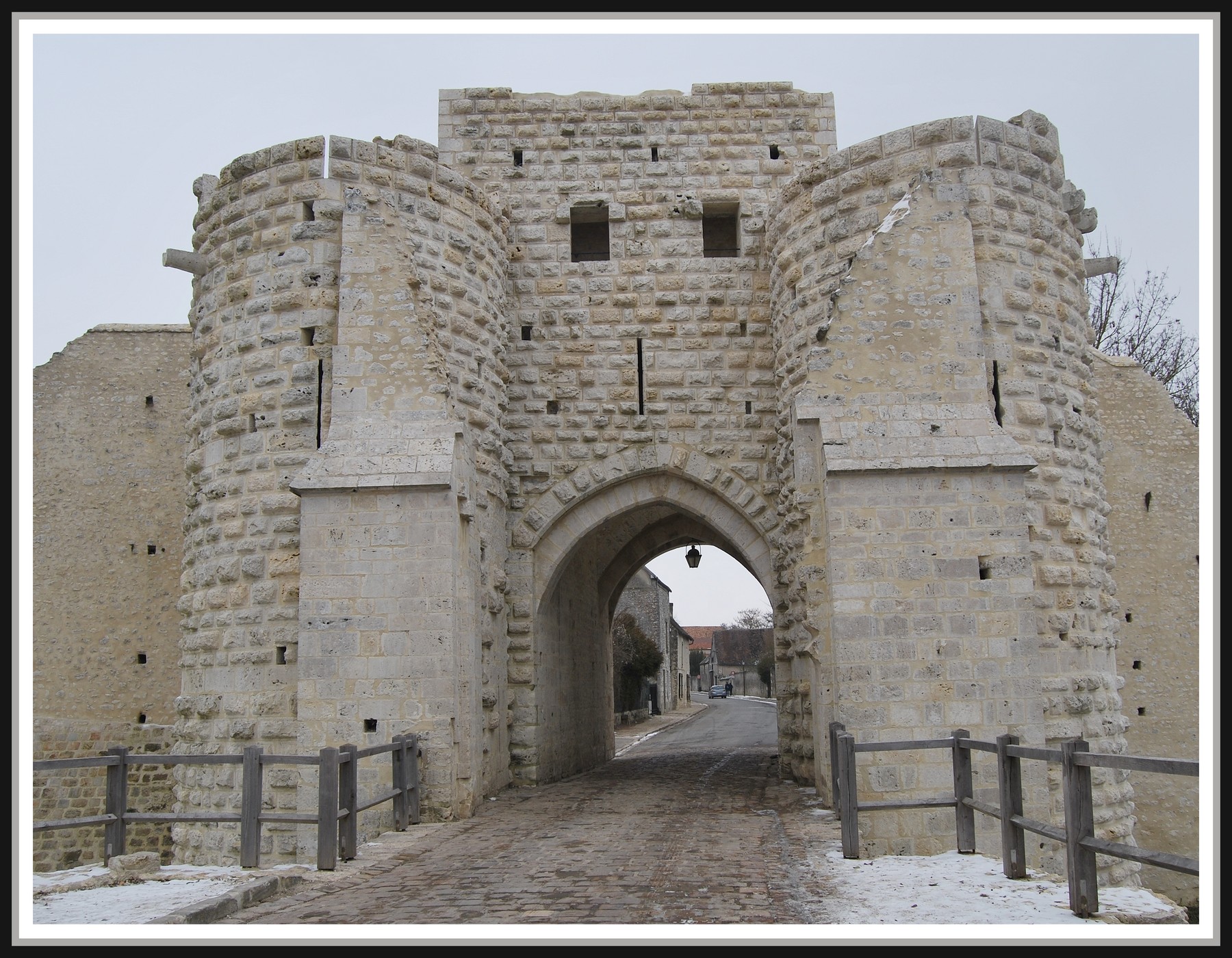 Wallpapers Constructions and architecture Doors - Windows - Porch Provins (77) Porte St-Jean