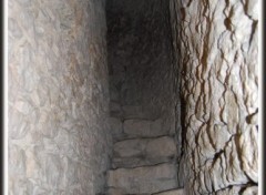 Fonds d'cran Constructions et architecture Provins (77) Escalier dans la Tour Csar