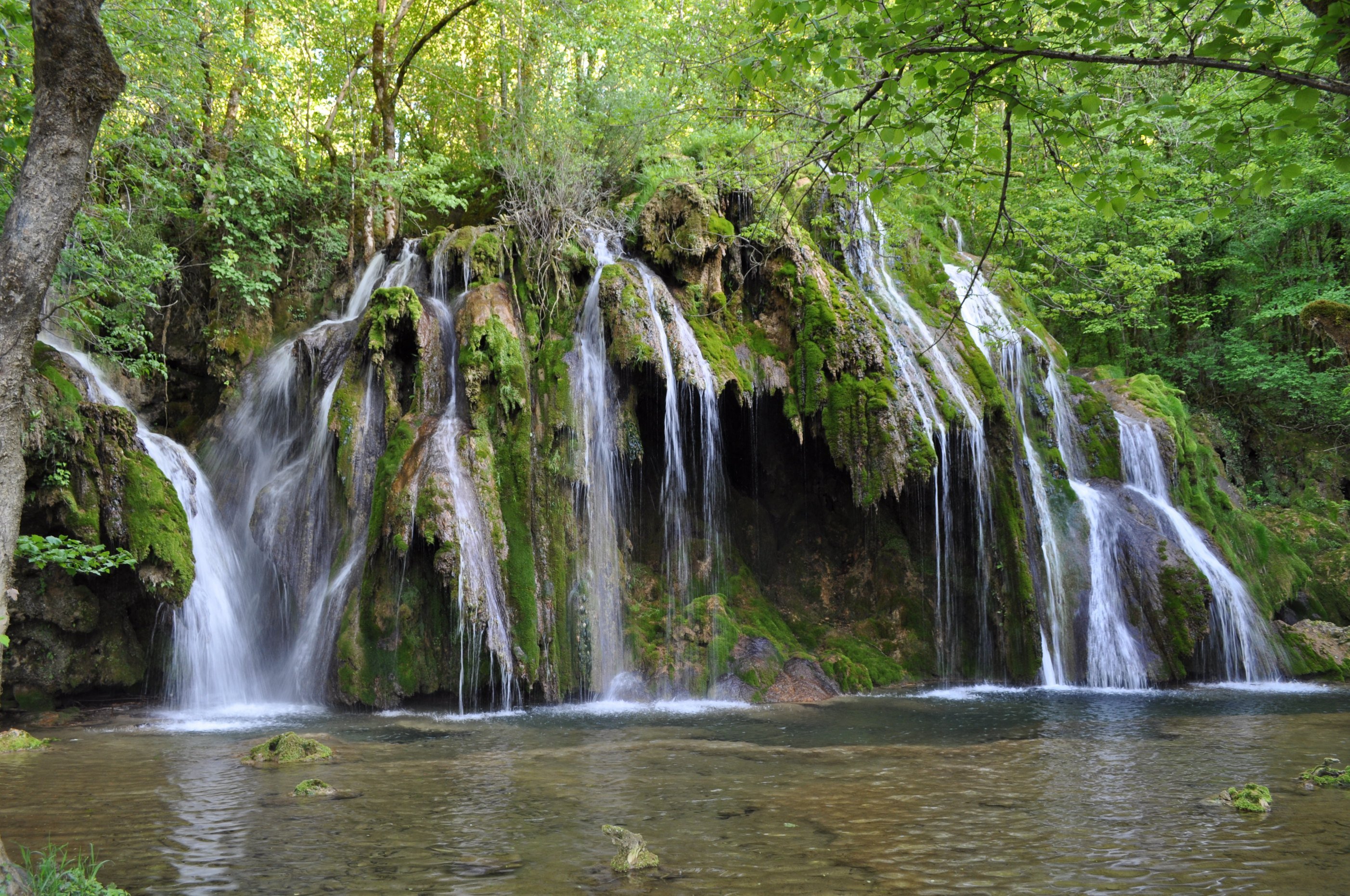 Wallpapers Nature Waterfalls cascade des tufs 