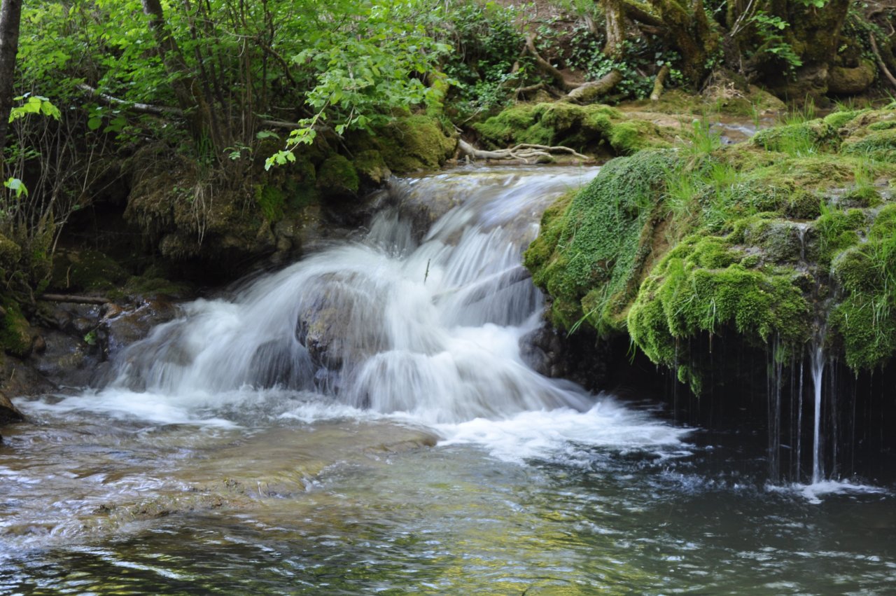 Fonds d'cran Nature Cascades - Chutes mini chute