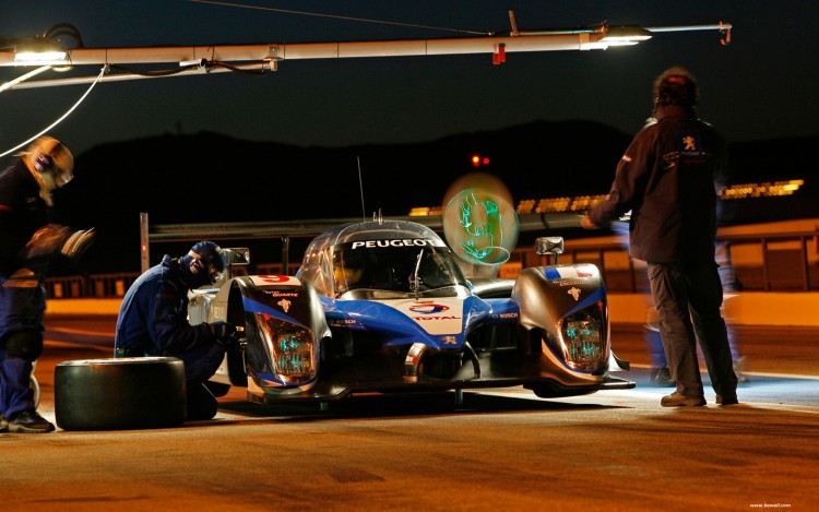 Fonds d'cran Sports - Loisirs 24 Heures Du Mans Peugeot 908 hdi FAP - 24h00 du Mans by bewall