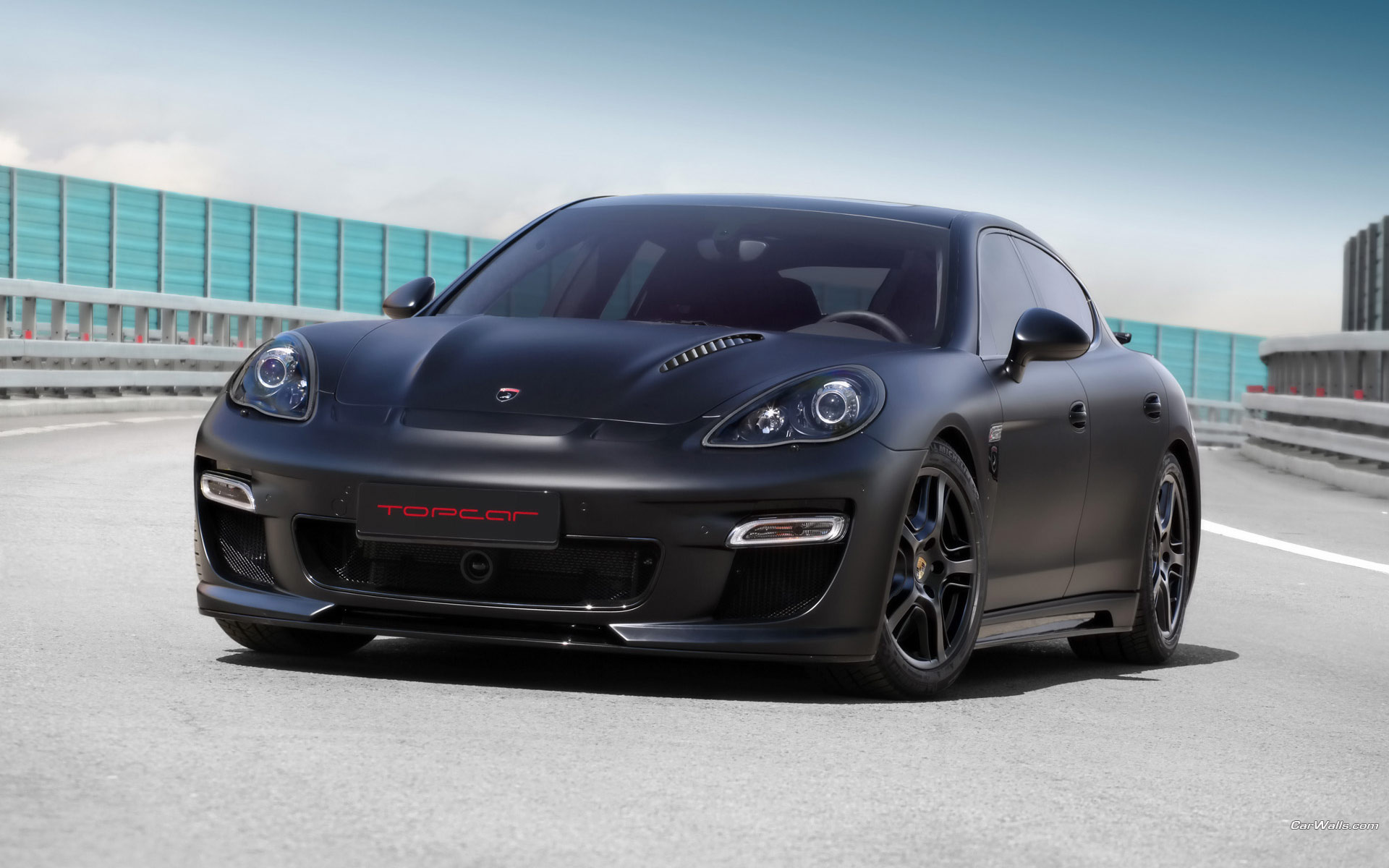 Fonds d'cran Voitures Porsche Porsche Panamera Tuning