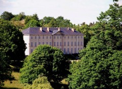 Fonds d'cran Constructions et architecture chateau de Qurzieux ; Loire 42