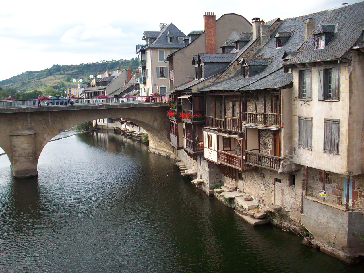 Fonds d'cran Constructions et architecture Villes - Villages espalion