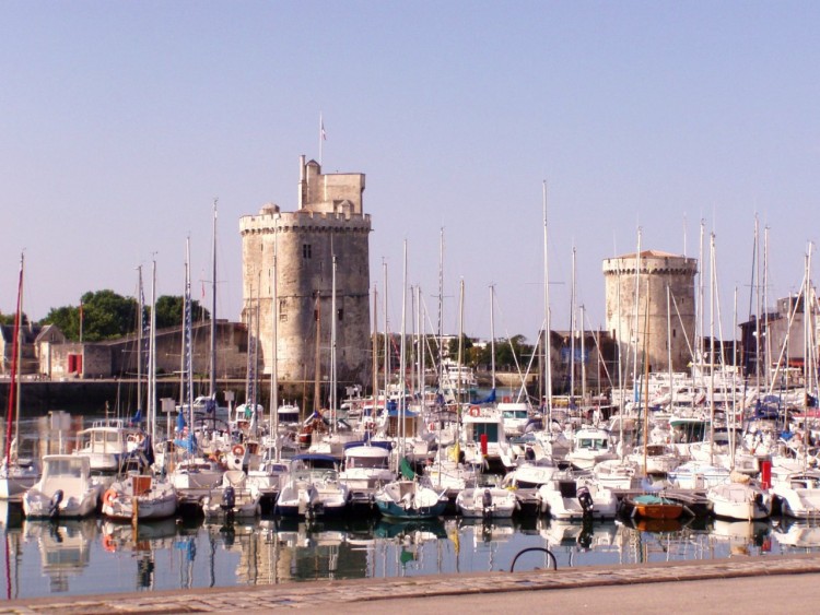 Fonds d'cran Bateaux Voiliers Le port de la Rochelle