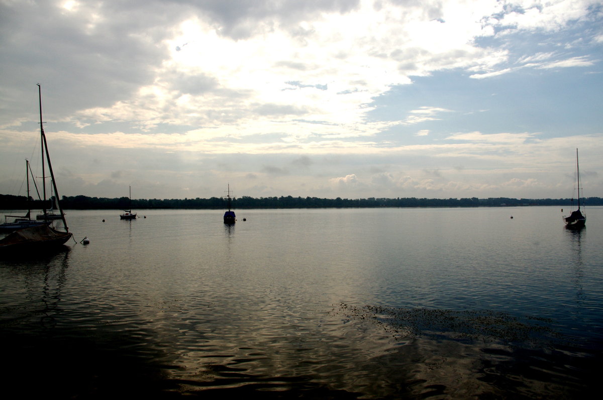 Fonds d'cran Nature Lacs - Etangs Lake and Cloud