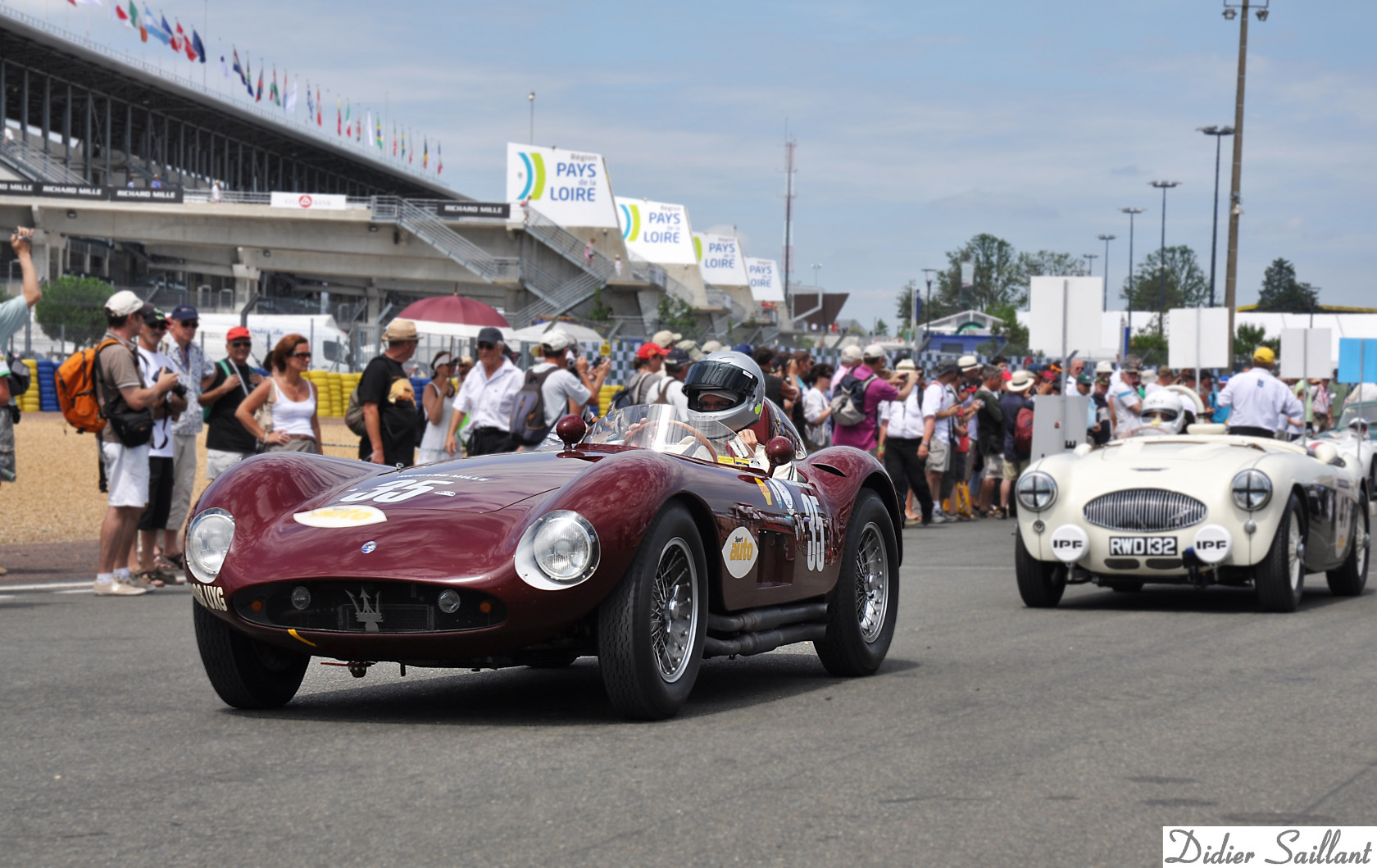 Fonds d'cran Voitures Maserati maserati sur le dpart