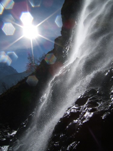 Fonds d'cran Nature Cascades - Chutes Voile de la Mari