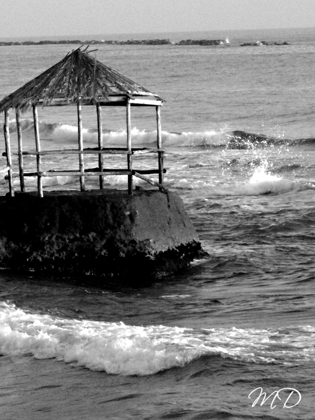 Fonds d'cran Nature Mers - Ocans - Plages Crpuscule en bord de mer