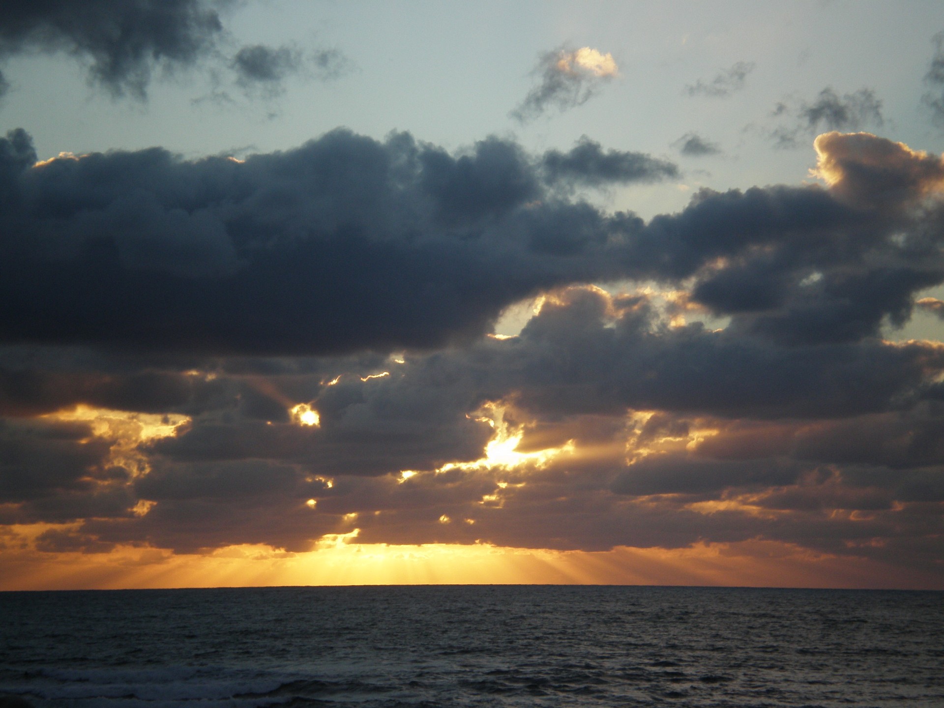 Fonds d'cran Nature Couchers et levers de Soleil 