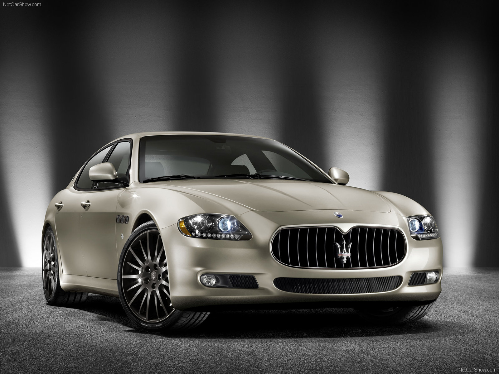 Fonds d'cran Voitures Maserati Maserati Quattroporte Sport GT_S Awards Edition