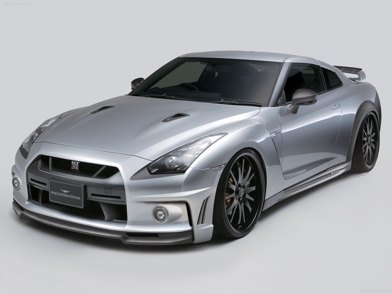 Wallpapers Cars Nissan wald international GT-R