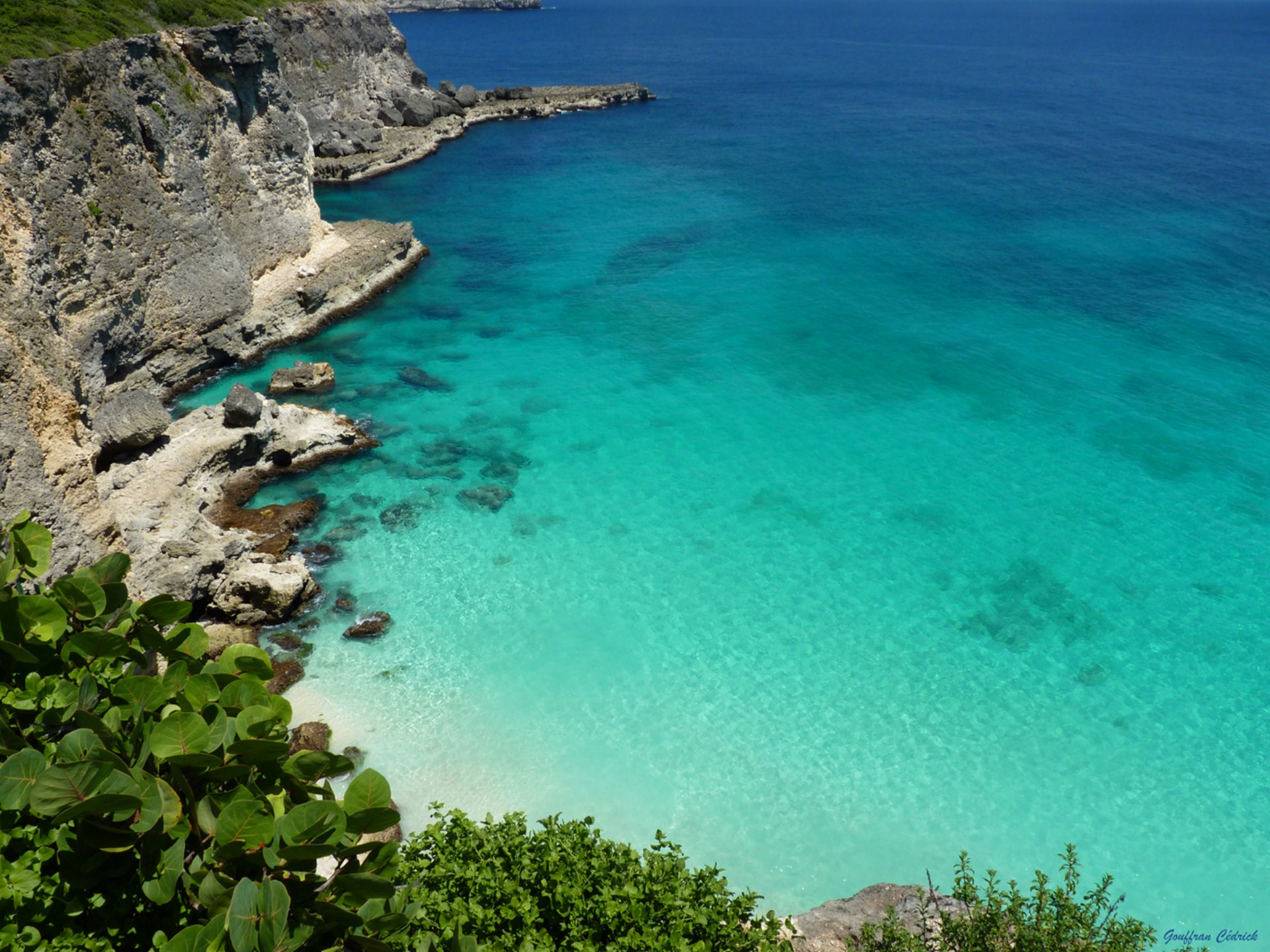 Fonds d'cran Nature Mers - Ocans - Plages Anse Bertrand (Guadeloupe)