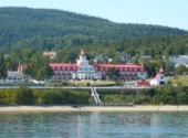 Wallpapers Constructions and architecture Htel Tadoussac. Vue de L'embouchure du Fjord du Saguenay, Fleuve St-Laurent.