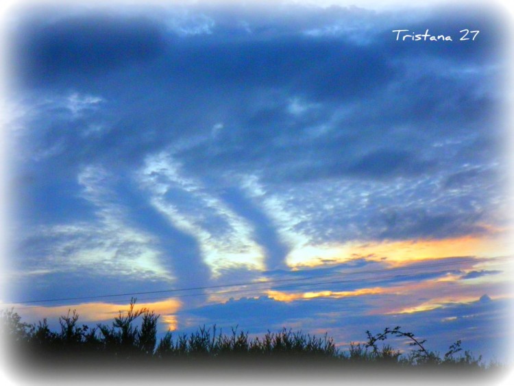 Fonds d'cran Nature Ciel - Nuages Aurore en Normandie...