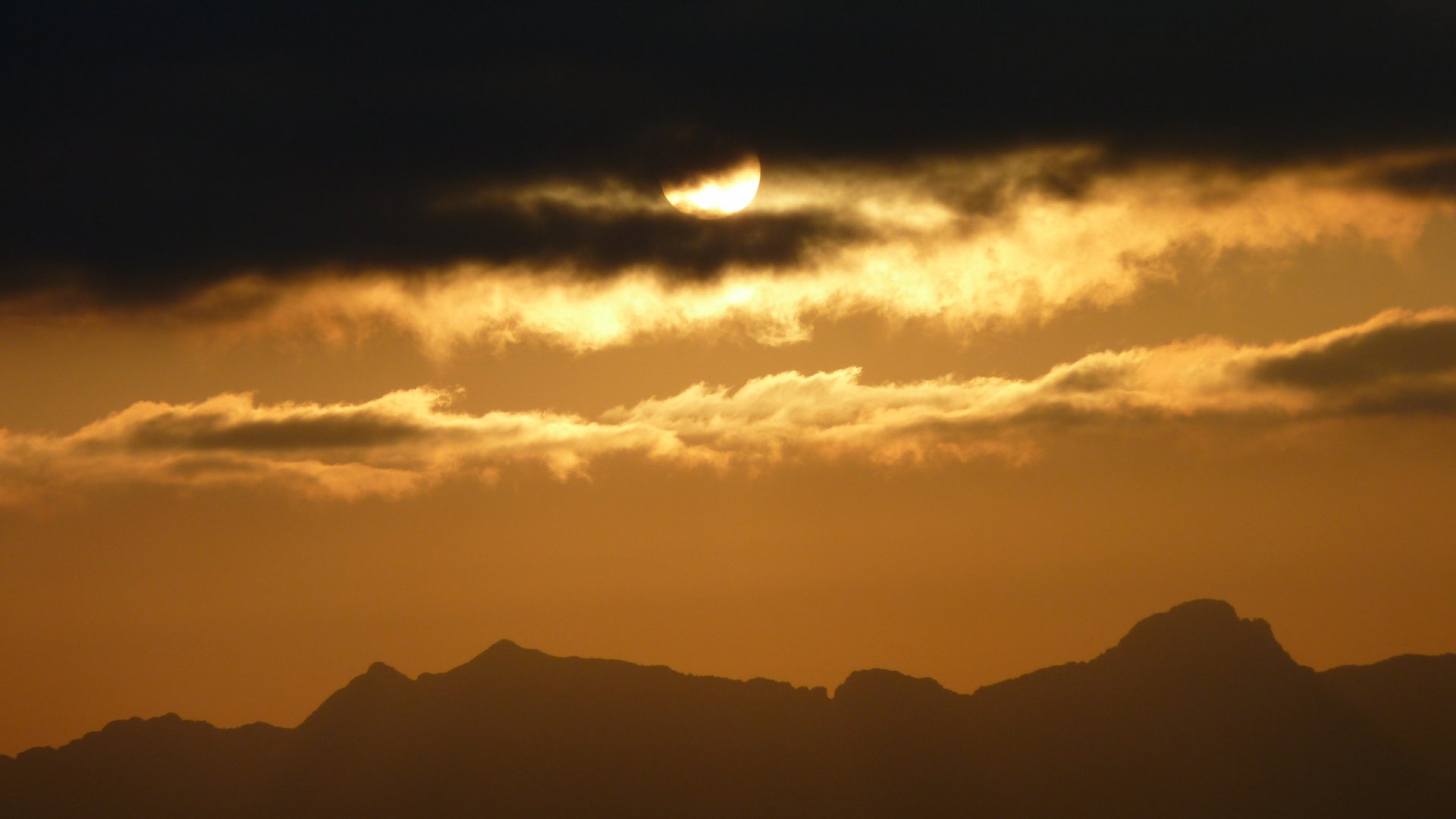 Wallpapers Trips : Europ France > Rhne-Alpes Coucher de soleil au sommet du Signal de Bisanne