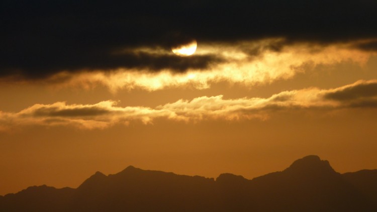 Fonds d'cran Voyages : Europe France > Rhne-Alpes Coucher de soleil au sommet du Signal de Bisanne