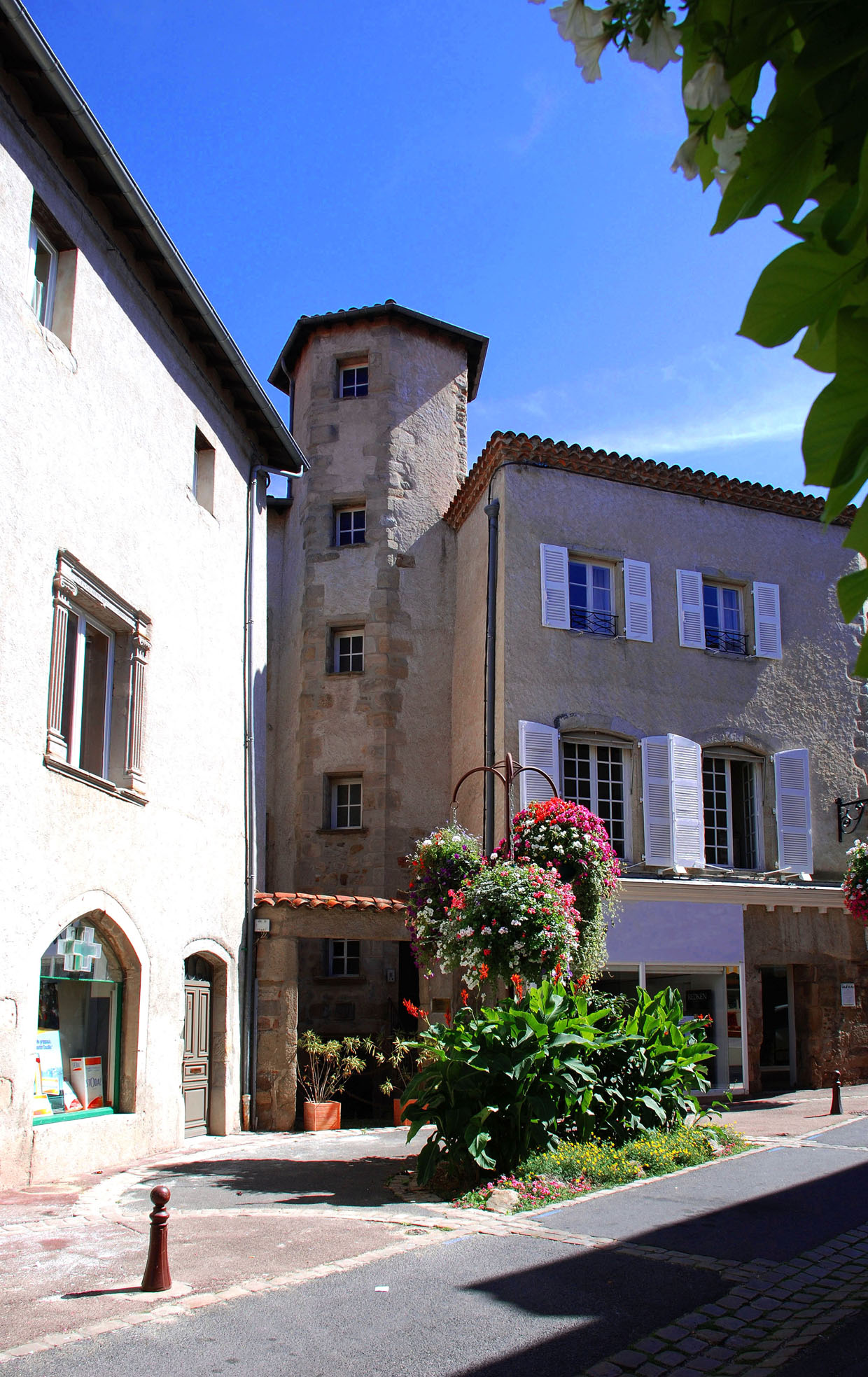 Fonds d'cran Constructions et architecture Maisons Maison Papon Montbrison loire 42