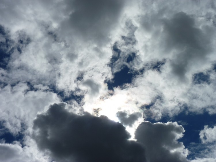 Fonds d'cran Nature Ciel - Nuages Coeur de nuage