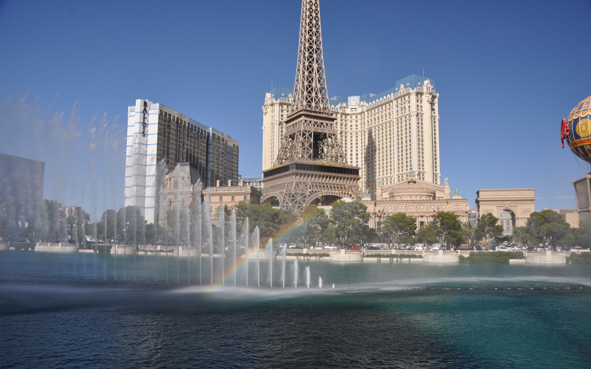 Fonds d'cran Constructions et architecture Fontaines - Jets d'eau Jeux d'eau au Bellagio Las vegas