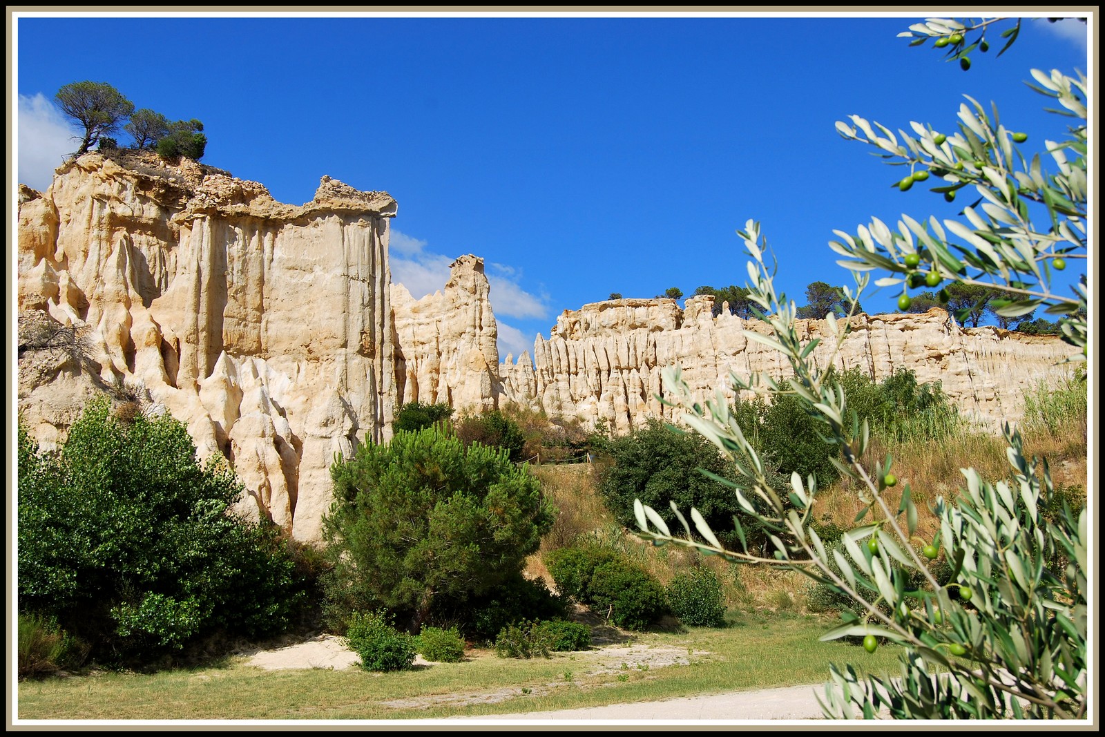 Fonds d'cran Nature Roches - Pierres - Sables Les Orgues - Ille sur Tt (66)