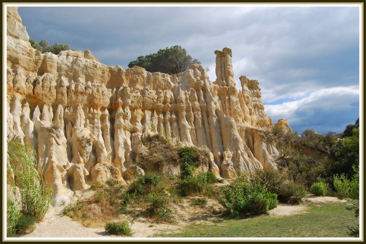 Fonds d'cran Nature Roches - Pierres - Sables Les Orgues - Ille sur Tt (66)