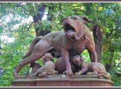 Fonds d'cran Nature Toulouse - Sculpture au jardin du Grand Rond