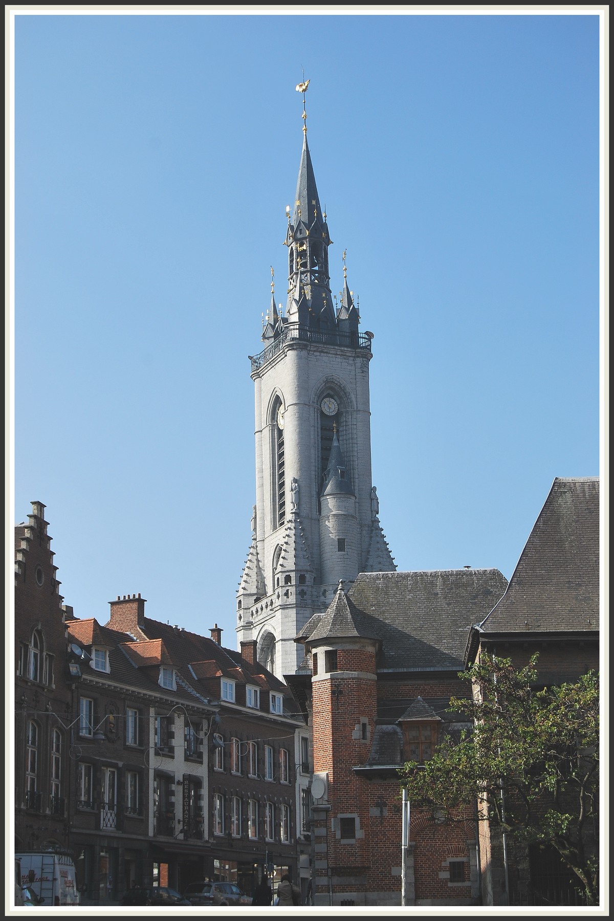 Fonds d'cran Constructions et architecture Edifices Religieux Tournai (Belgique) - Le beffroi