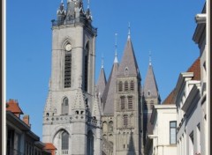 Fonds d'cran Constructions et architecture Tournai (Belgique) - Cathdrale et beffroi