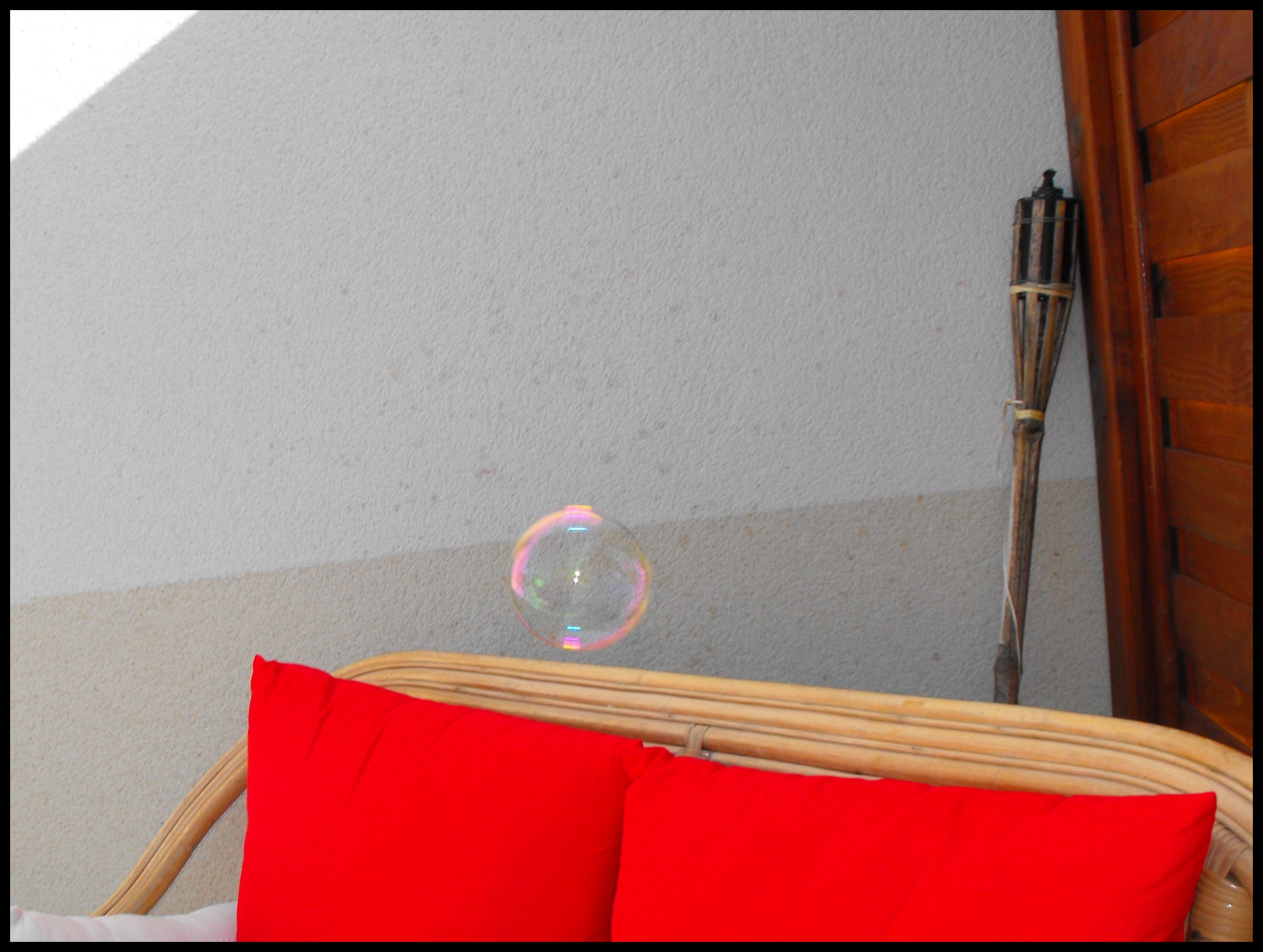 Wallpapers Objects Decoration Magnifique Bulle