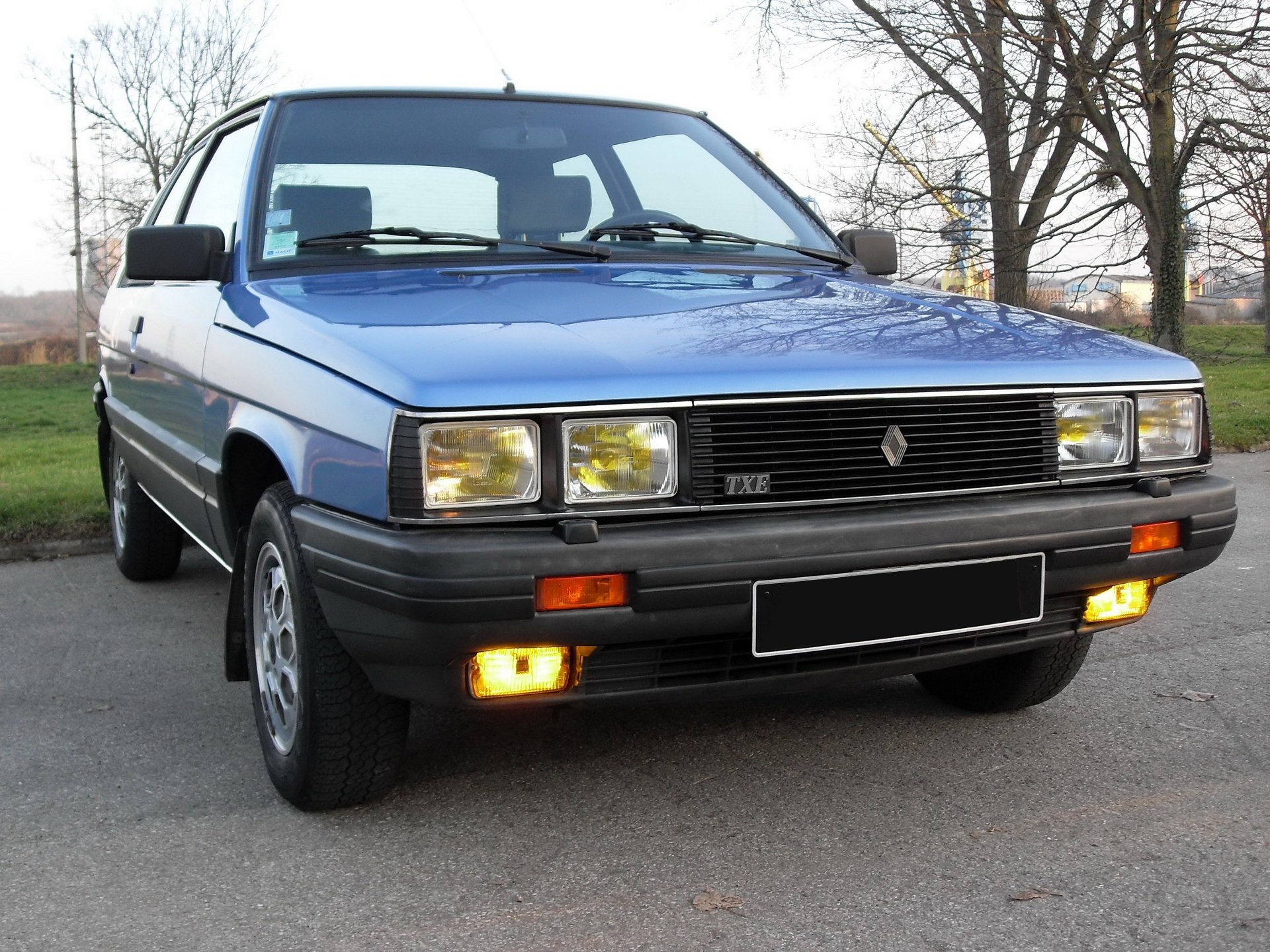 Wallpapers Cars Renault Renault 11 TXE