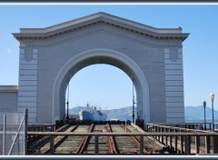 Fonds d'cran Constructions et architecture Sur las quais de San-Francisco (Californie)