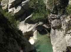 Fonds d'cran Nature Le torrent d'Arnayon