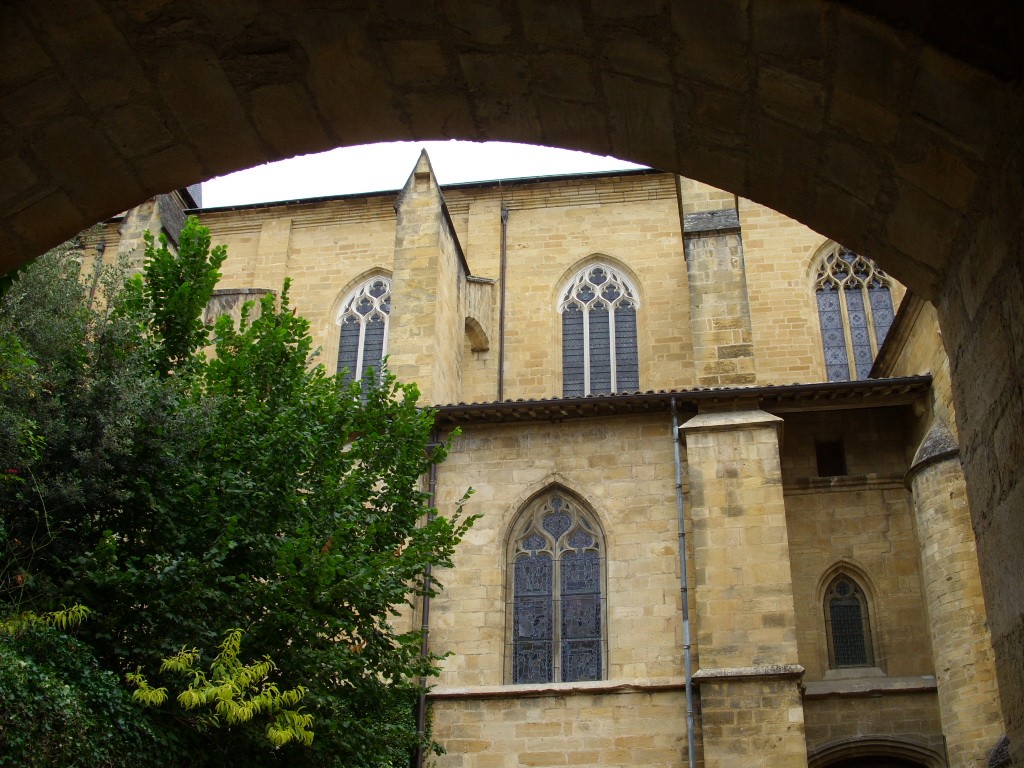 Wallpapers Constructions and architecture Religious Buildings abbaye de sarlat en dordogne