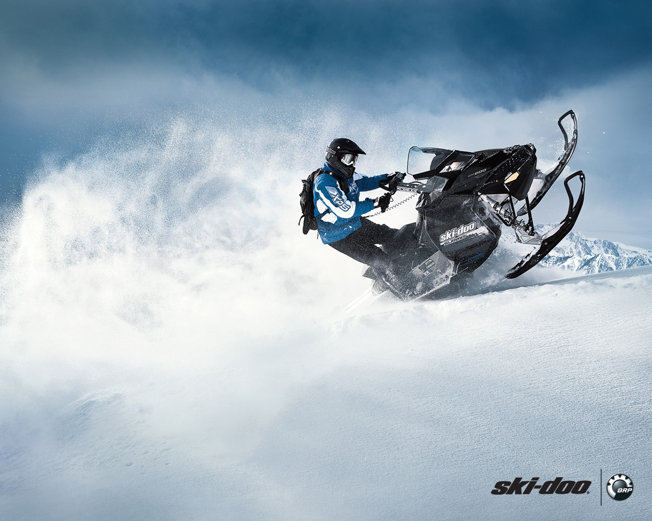 Wallpapers Motorbikes Snowmobile Ski-Doo Summit 2011