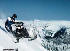 Wallpapers Motorbikes Ski-Doo Summit 2011