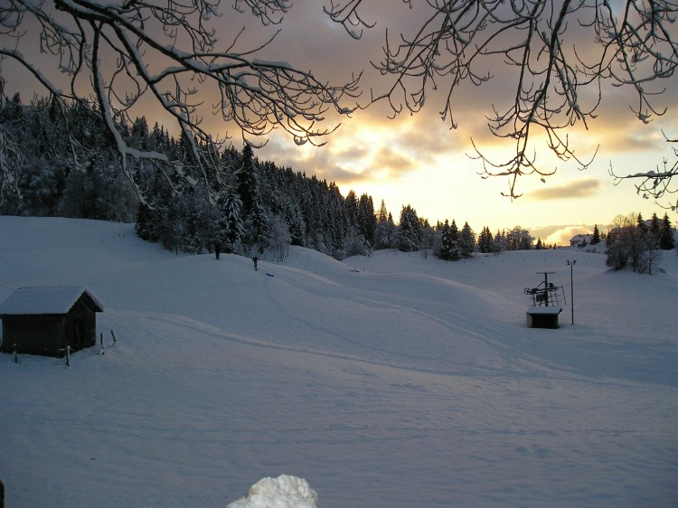 Wallpapers Nature Saisons - Winter Grenier fort et paysage de neige