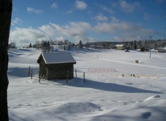 Fonds d'cran Nature Grenier fort du Ht Jura sous la neige