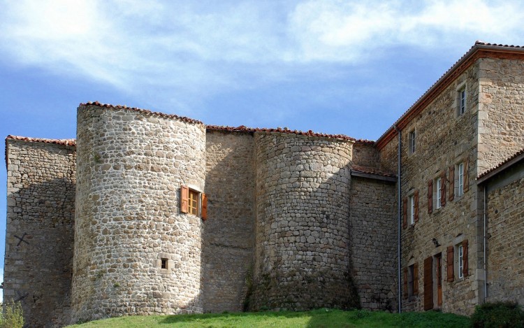 Wallpapers Constructions and architecture Castles - Palace chateau chevalard ;Essertines en Chatelneuf ;Loire 42