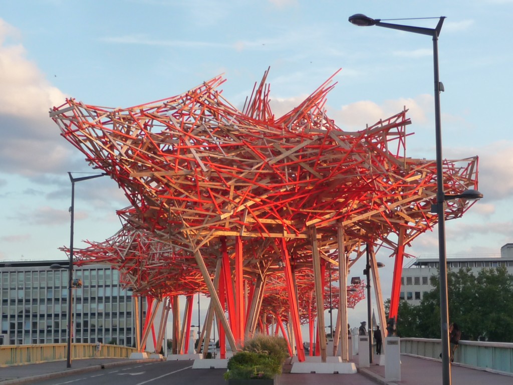 Fonds d'cran Constructions et architecture Statues - Monuments L'art urbain