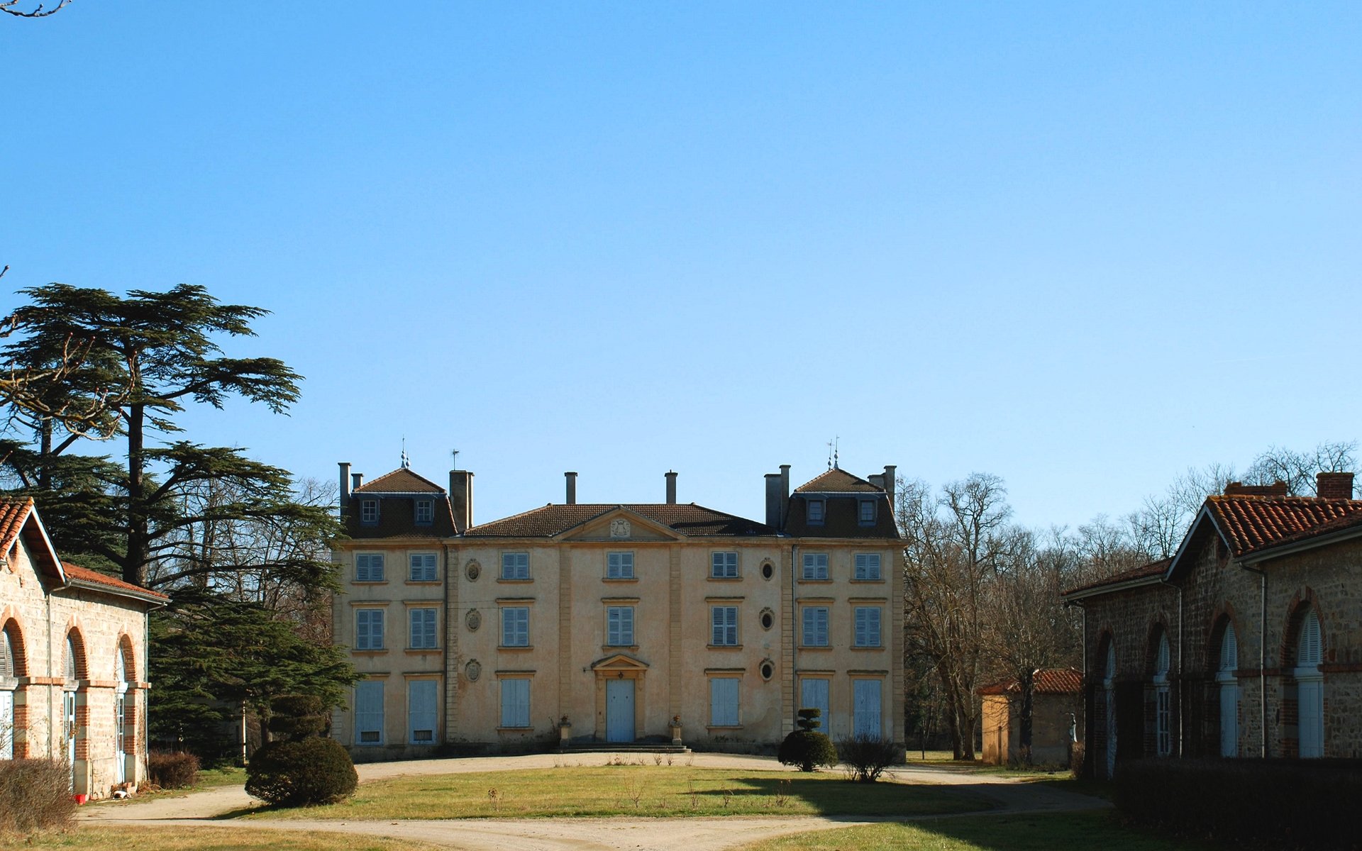 Fonds d'cran Constructions et architecture Chteaux - Palais chateau des peynots a saint Paul d Uzore ,Loire 42